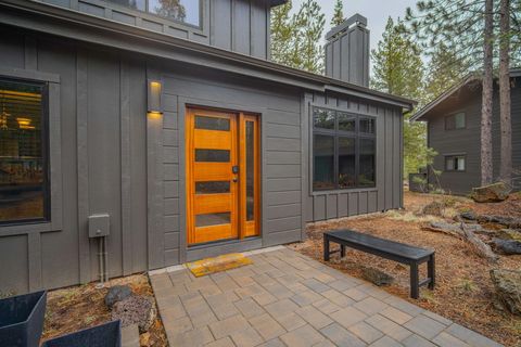 Tiny photo for 57548 Lark Lane #14, Sunriver, OR 97707 (MLS # 220217133)