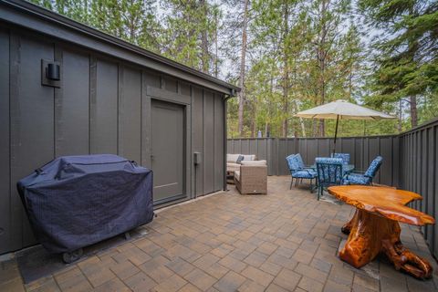 Tiny photo for 57548 Lark Lane #14, Sunriver, OR 97707 (MLS # 220217133)