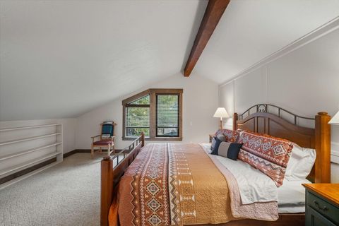 Tiny photo for 57548 Lark Lane #14, Sunriver, OR 97707 (MLS # 220217133)