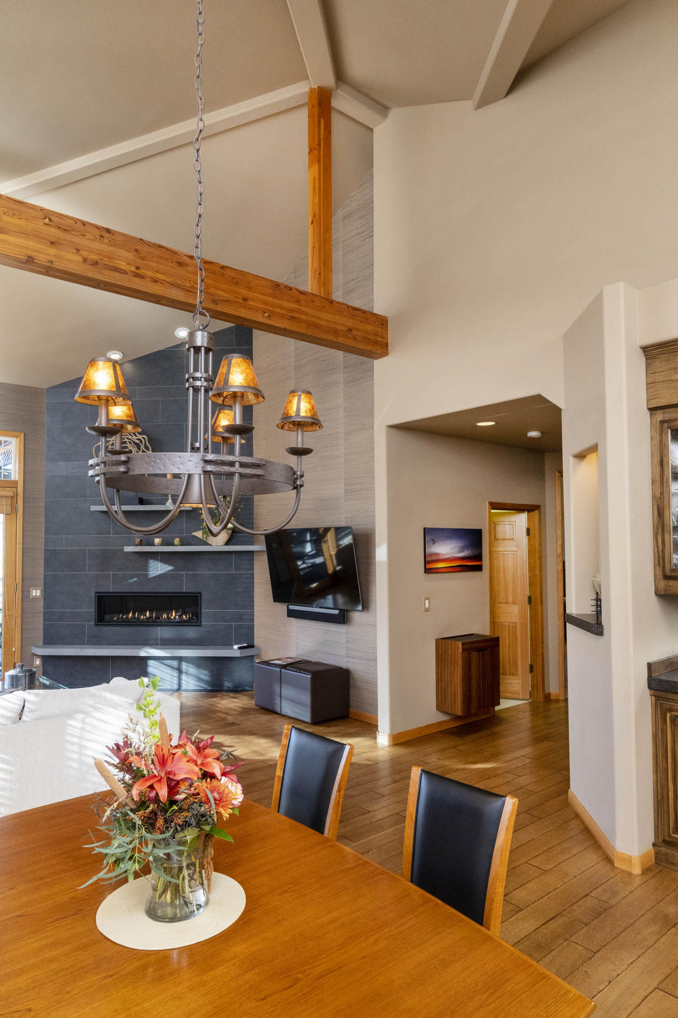 Broken Top - Residential