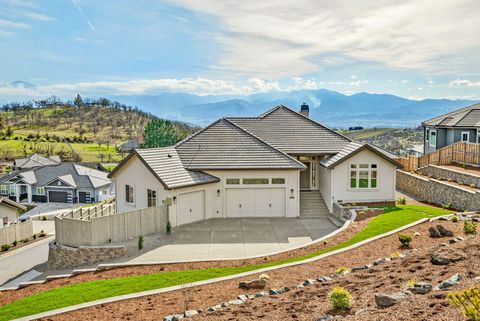 Tiny photo for 5626 Autumn Park Drive, Medford, OR 97504 (MLS # 220216954)