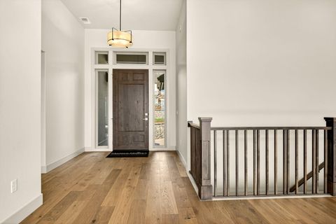 Tiny photo for 5626 Autumn Park Drive, Medford, OR 97504 (MLS # 220216954)