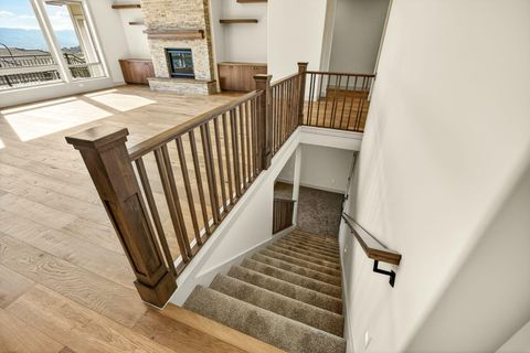 Tiny photo for 5626 Autumn Park Drive, Medford, OR 97504 (MLS # 220216954)