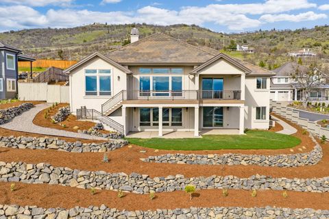 Tiny photo for 5626 Autumn Park Drive, Medford, OR 97504 (MLS # 220216954)