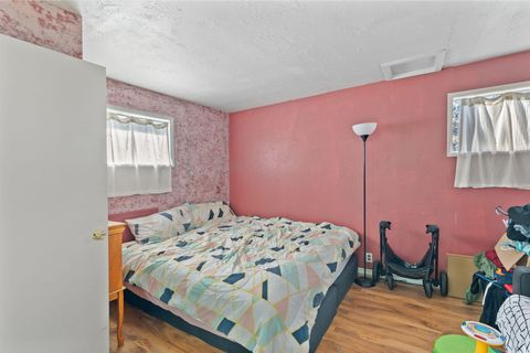 Tiny photo for 9395 Highway 238, Jacksonville, OR 97530 (MLS # 220212933)