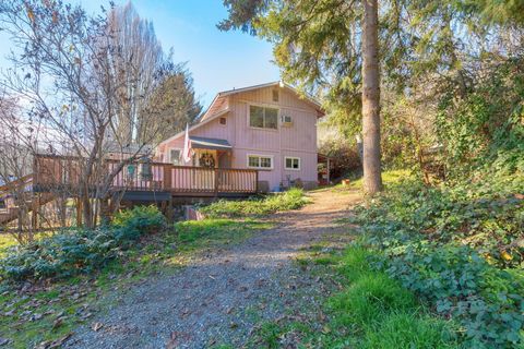 Tiny photo for 9395 Highway 238, Jacksonville, OR 97530 (MLS # 220212933)