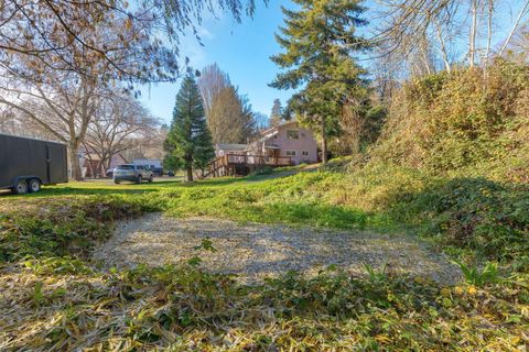 Tiny photo for 9395 Highway 238, Jacksonville, OR 97530 (MLS # 220212933)