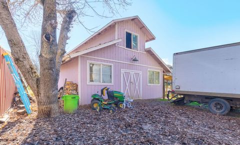 Tiny photo for 9395 Highway 238, Jacksonville, OR 97530 (MLS # 220212933)
