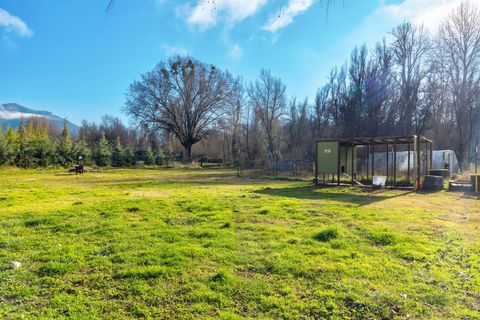 Tiny photo for 9395 Highway 238, Jacksonville, OR 97530 (MLS # 220212933)