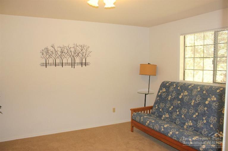 Kenwood Gardens - Residential