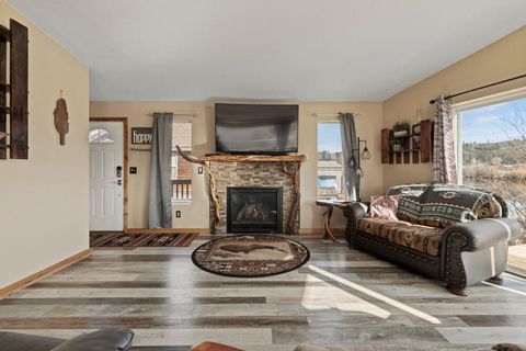 Tiny photo for 418 S Lalo Avenue #9, Chiloquin, OR 97624 (MLS # 220215139)