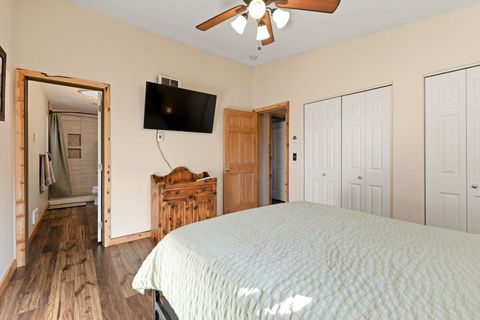 Tiny photo for 418 S Lalo Avenue #9, Chiloquin, OR 97624 (MLS # 220215139)