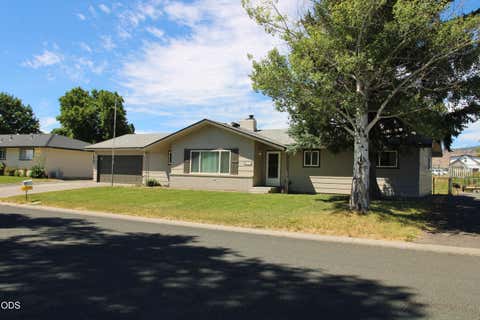 Tiny photo for 5905 Independence, Klamath Falls, OR 97603 (MLS # 220226288)