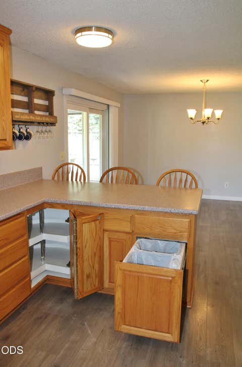 Tiny photo for 5905 Independence, Klamath Falls, OR 97603 (MLS # 220226288)