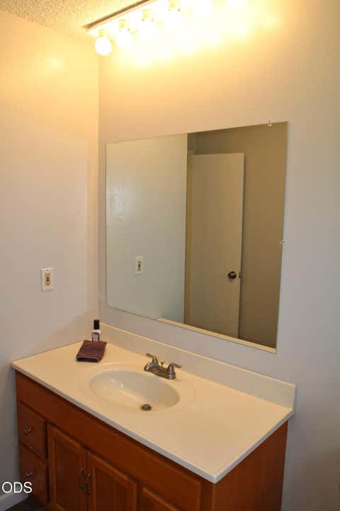 Tiny photo for 5905 Independence, Klamath Falls, OR 97603 (MLS # 220226288)