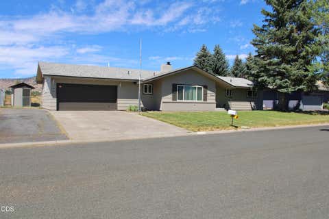 Photo of 5905 Independence, Klamath Falls, OR 97603 (MLS # 220226288)