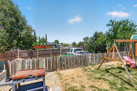 Tiny photo for 1401 Andrew Drive, Medford, OR 97501 (MLS # 220225402)