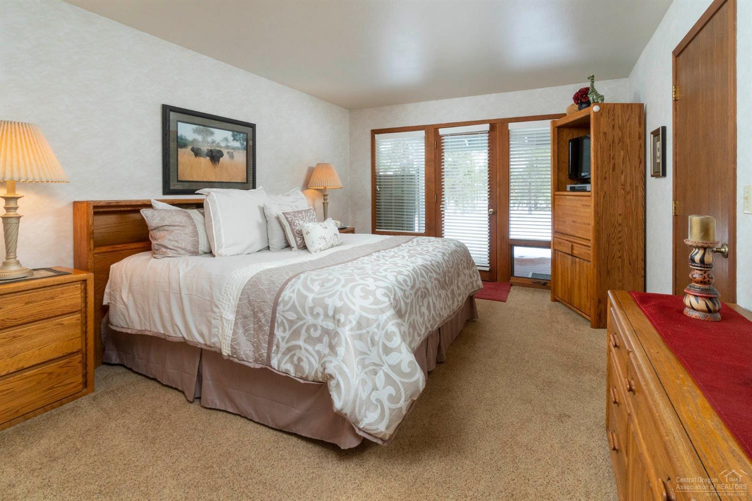 Fairway Point Villag - Residential