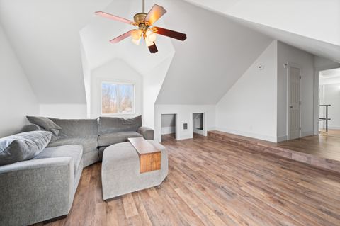 Tiny photo for 745 SE Garner Street, Prineville, OR 97754 (MLS # 220212593)