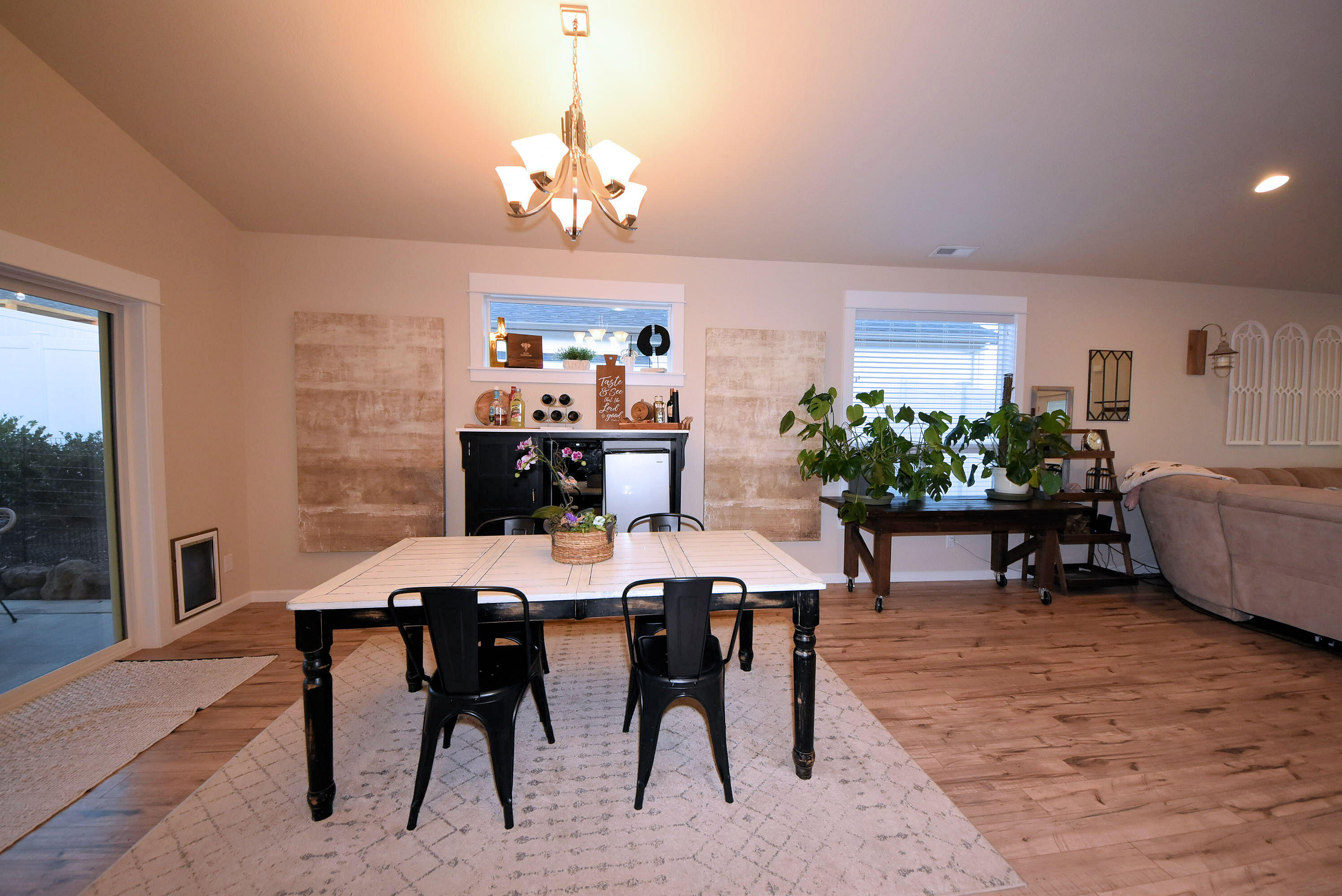 Heights At Hondeleau - Residential