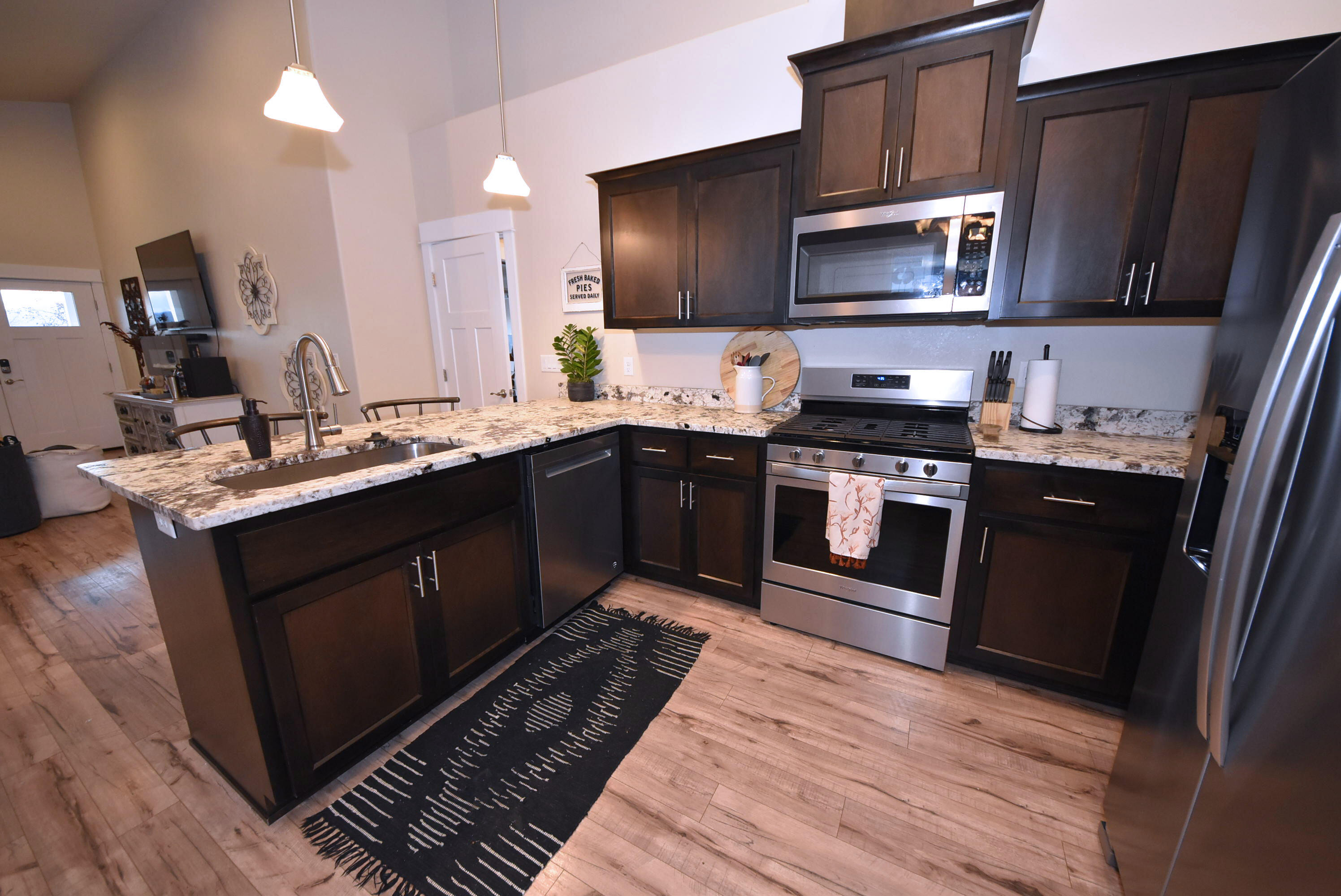 Heights At Hondeleau - Residential