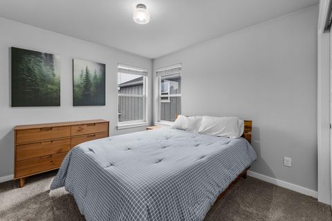 Tiny photo for 20475 Del Coco Court, Bend, OR 97702 (MLS # 220215234)