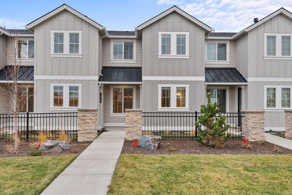 Petrosa - Residential