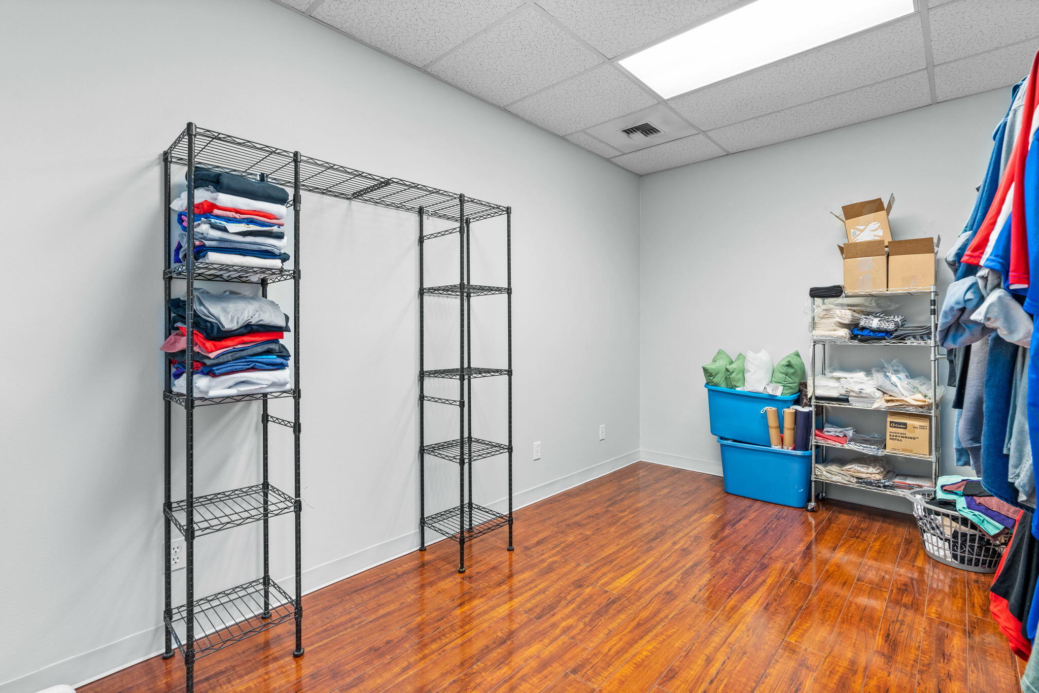 Nobles - Commercial Sale