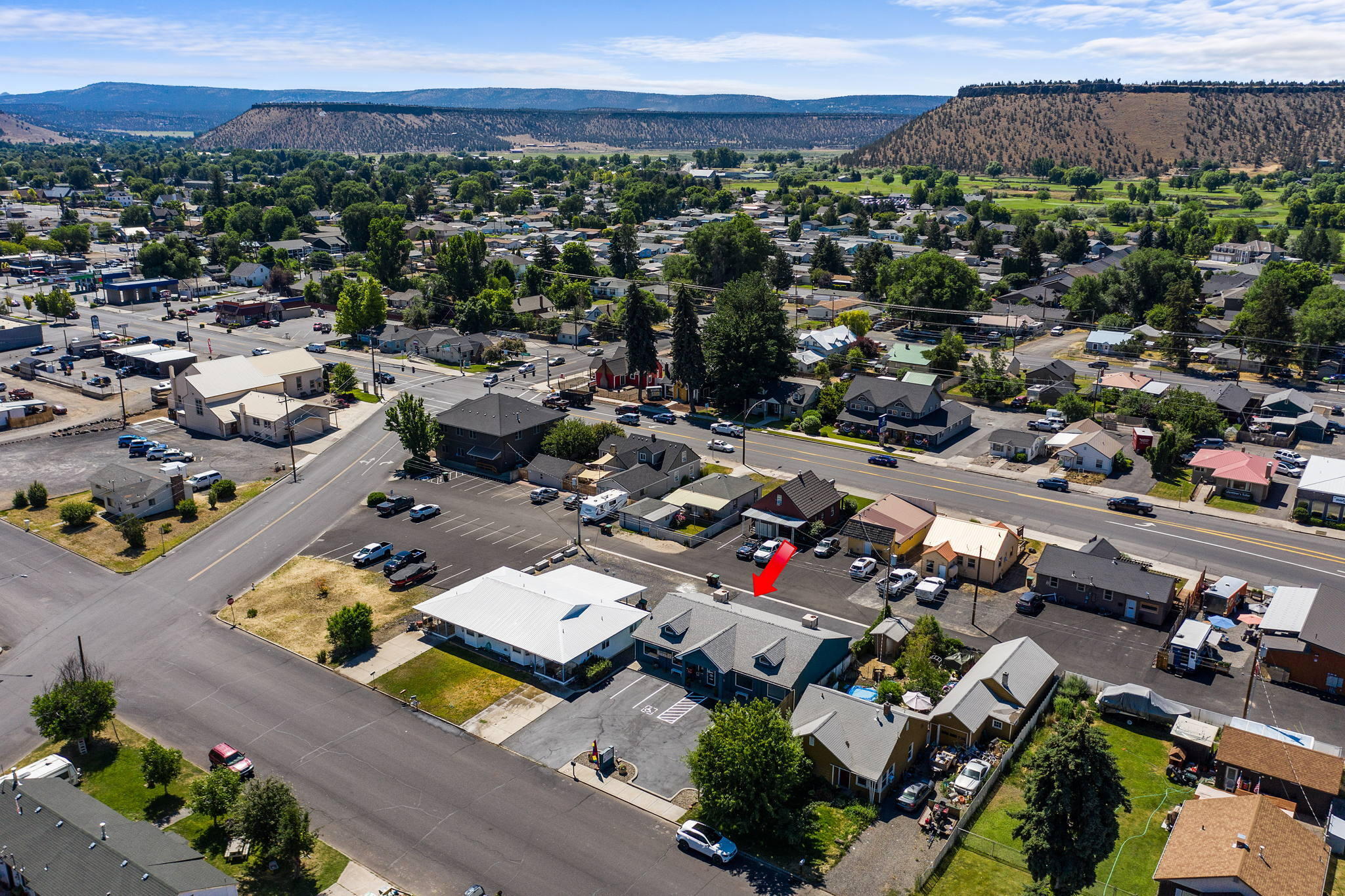 Nobles - Commercial Sale