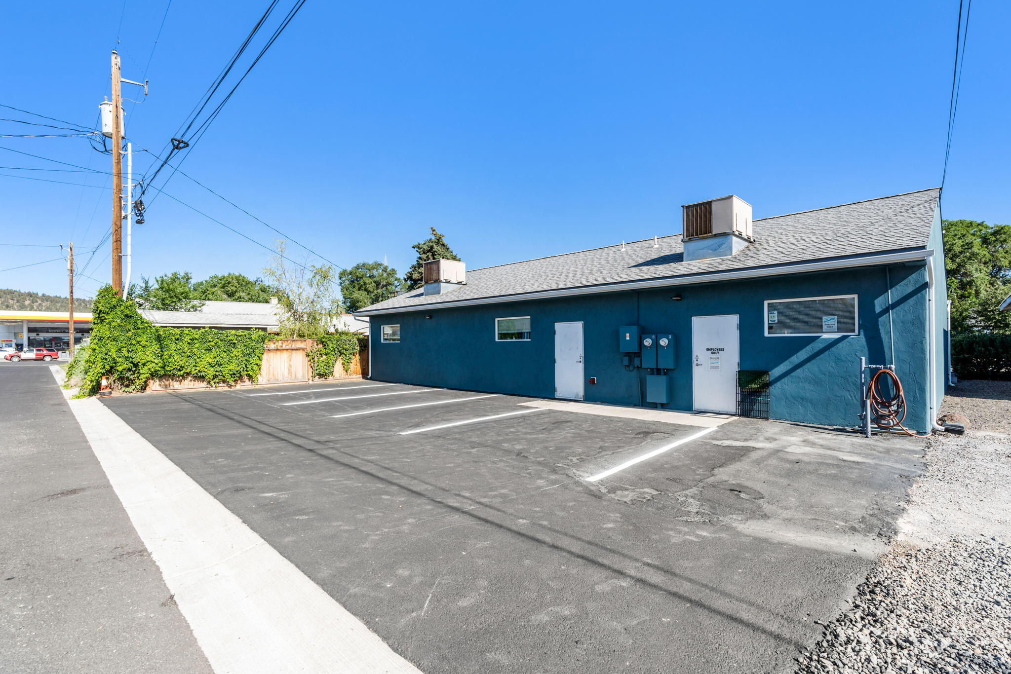 Nobles - Commercial Sale