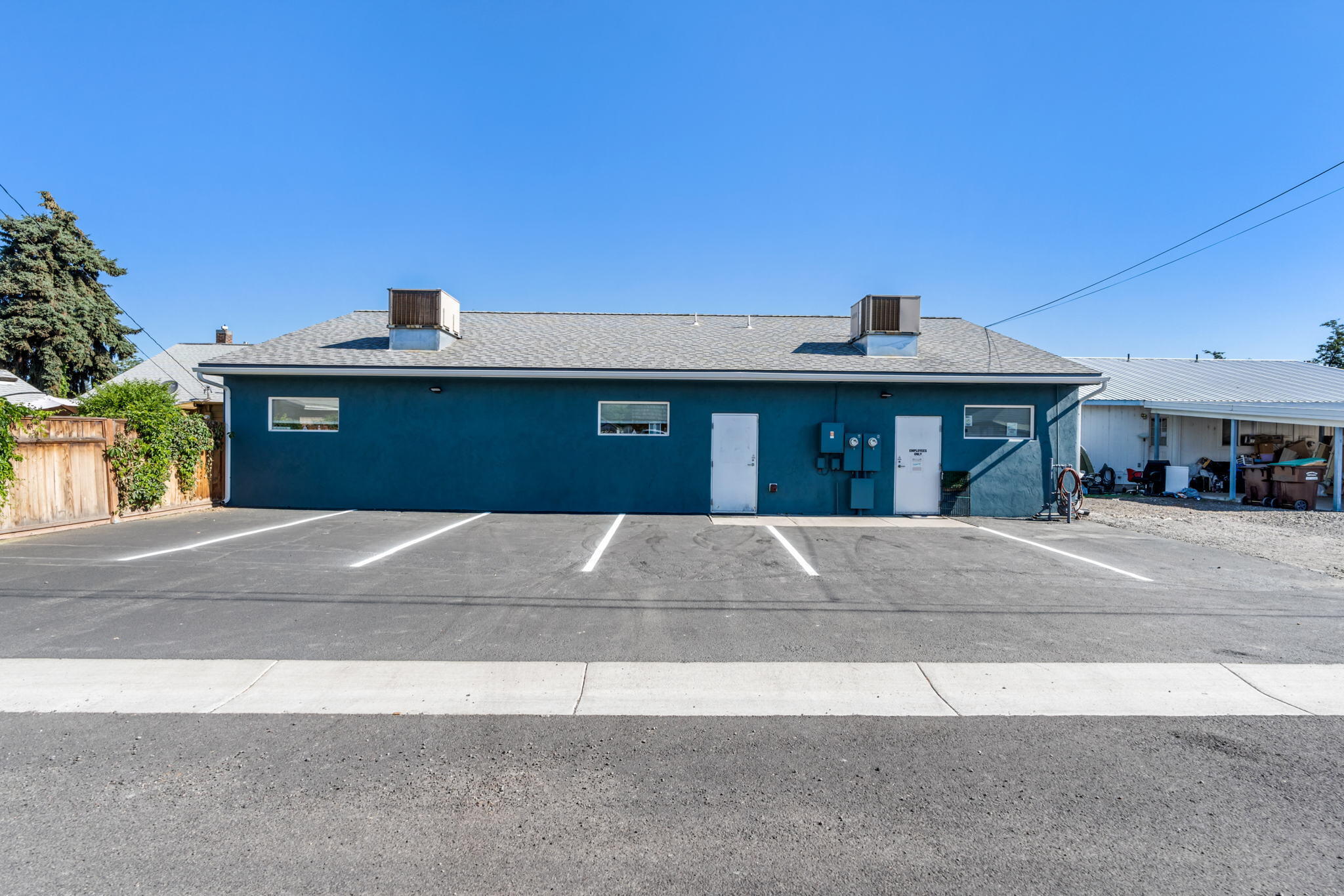 Nobles - Commercial Sale