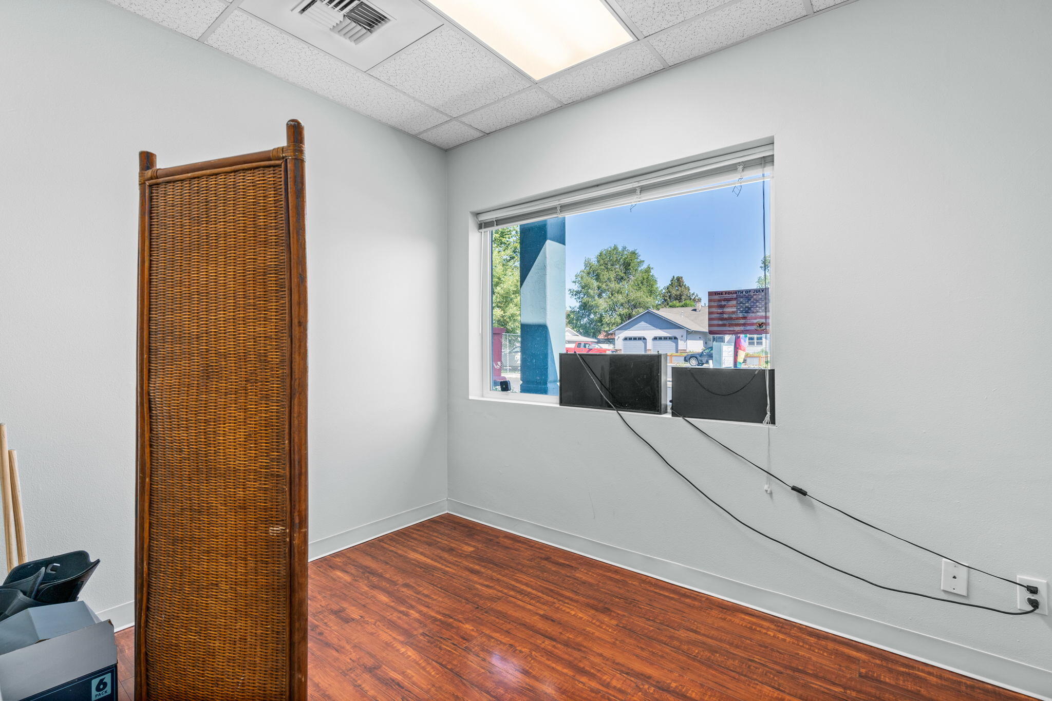 Nobles - Commercial Sale