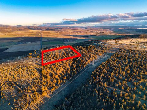 Tiny photo for NW Panorama View, Prineville, OR 97754 (MLS # 220213229)