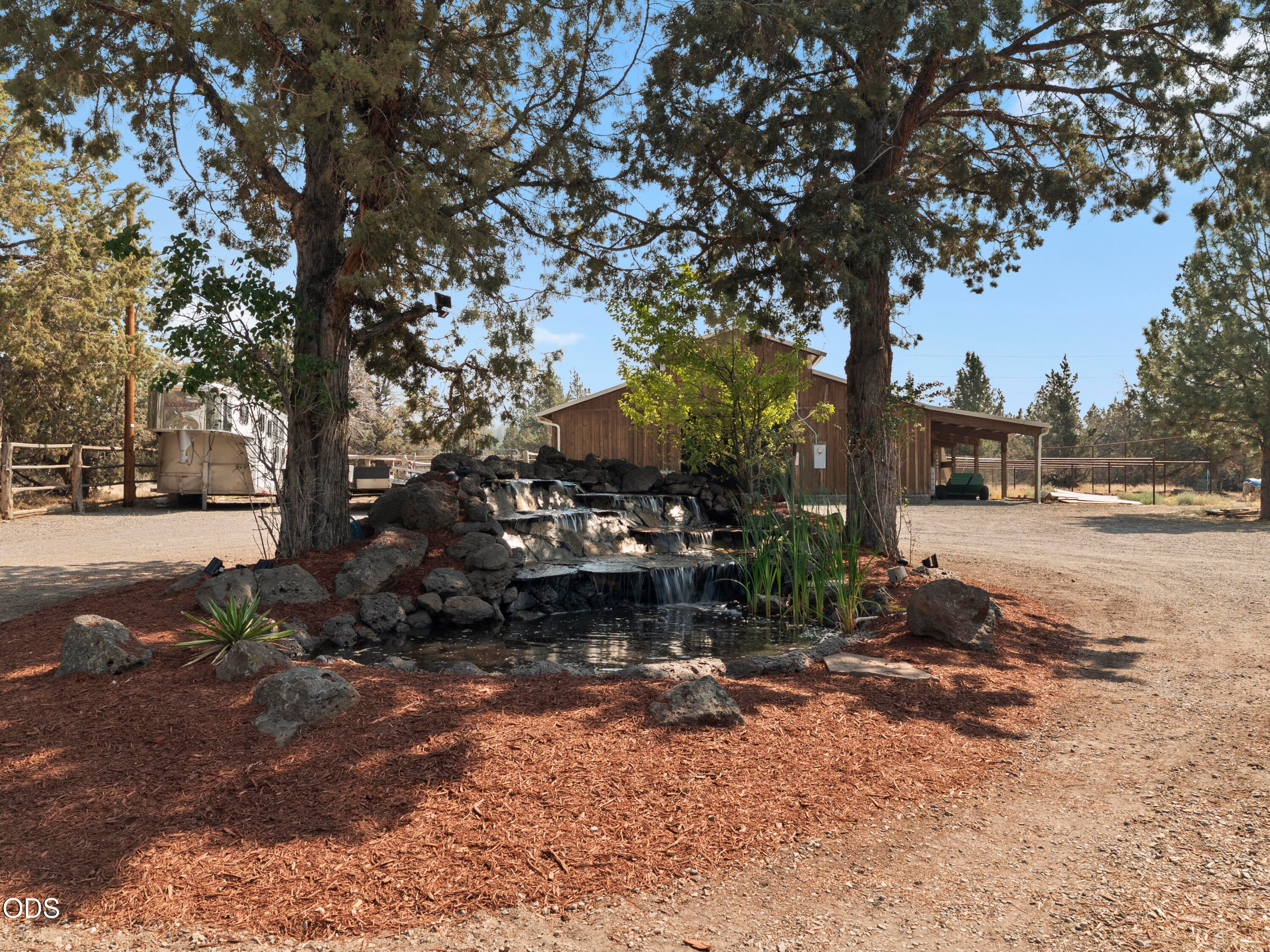 10898 NW Kingwood Drive