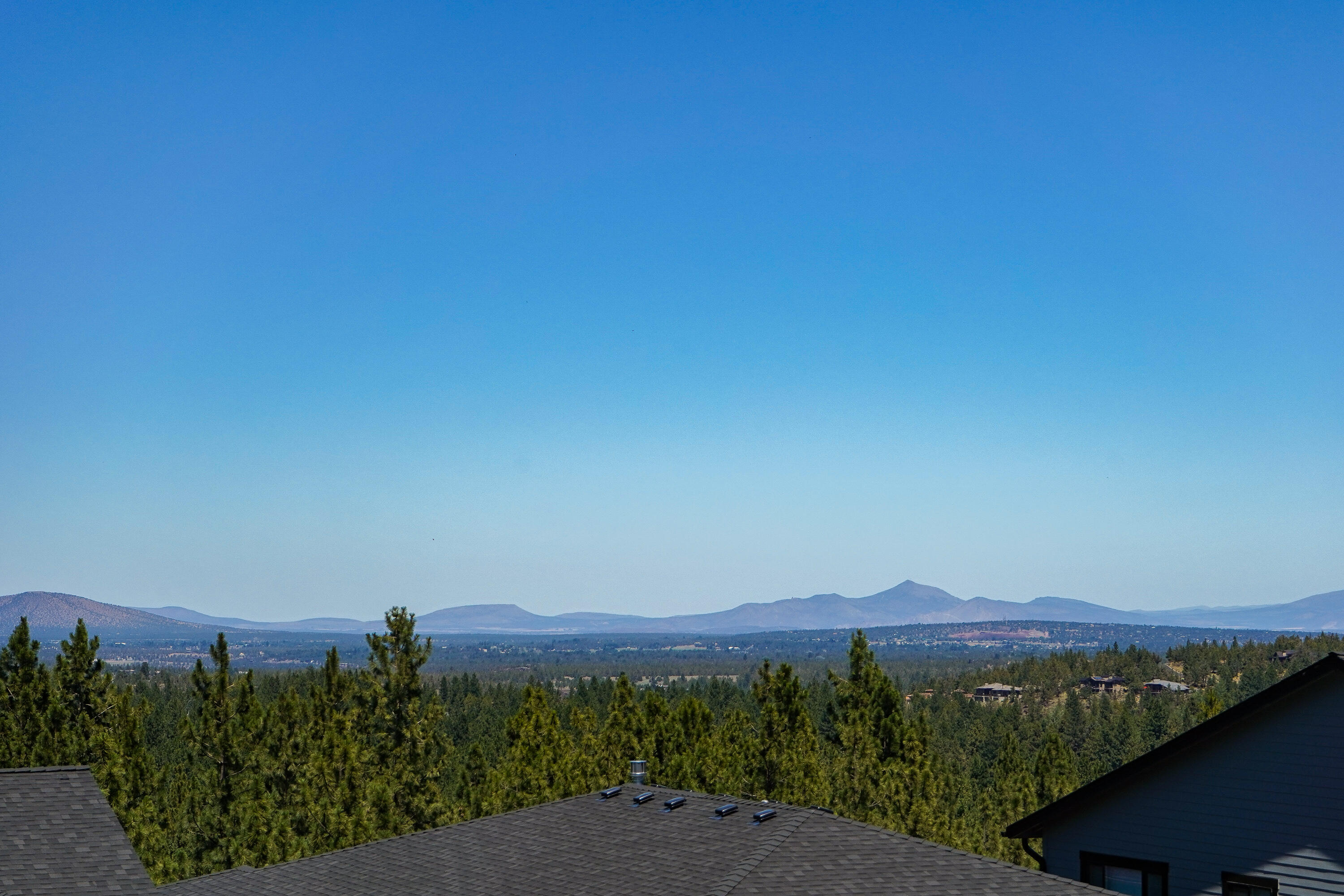 Marken Summit - Residential