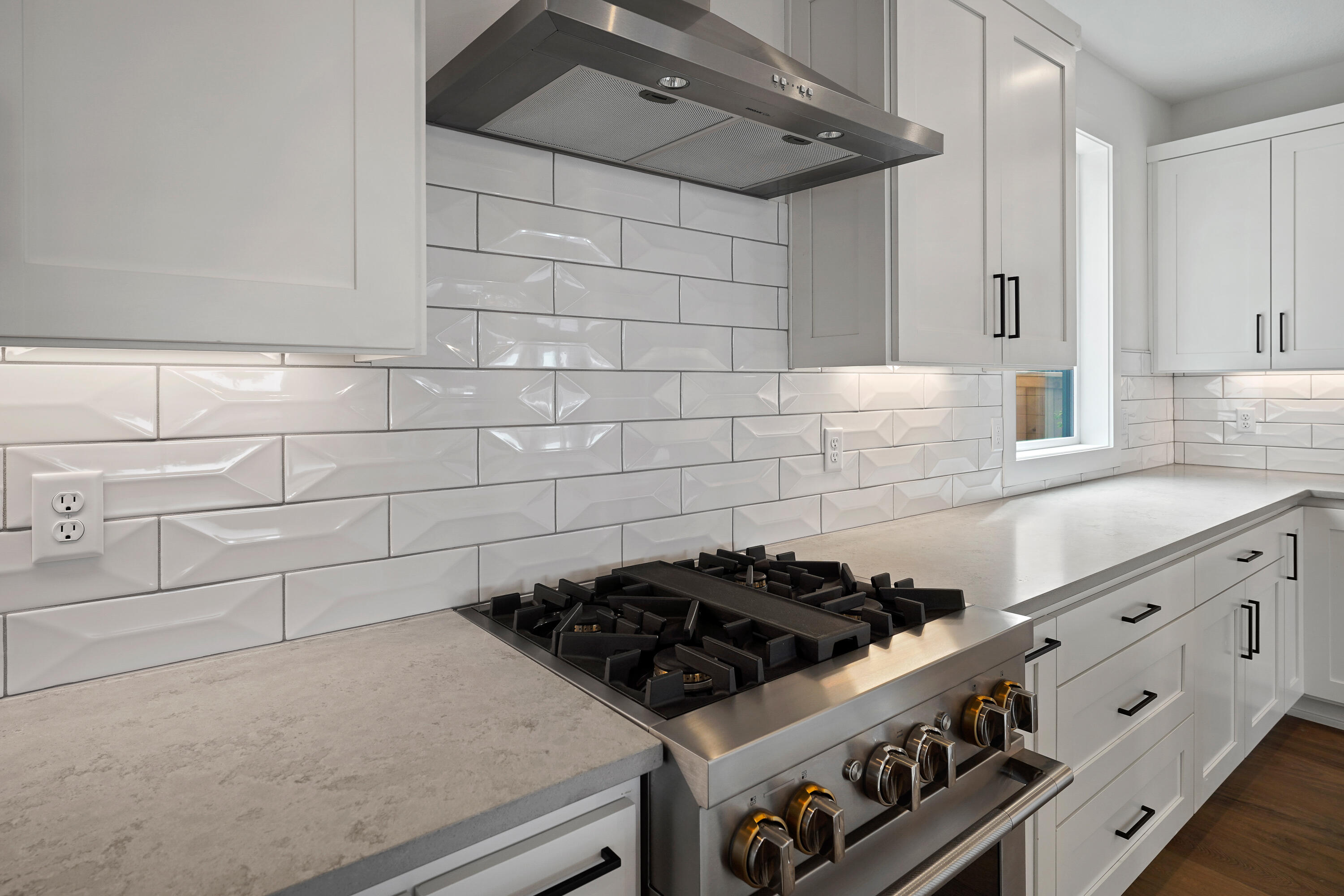 Marken Summit - Residential