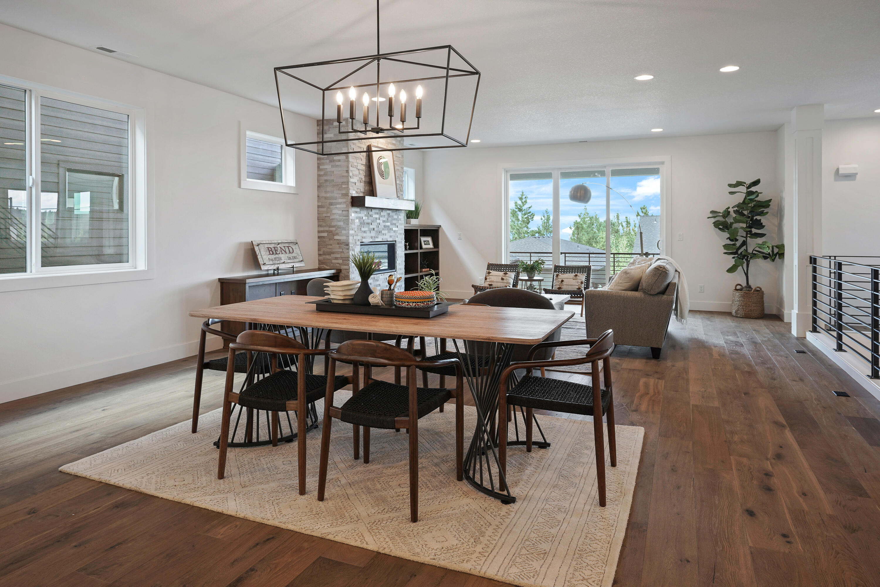 Marken Summit - Residential