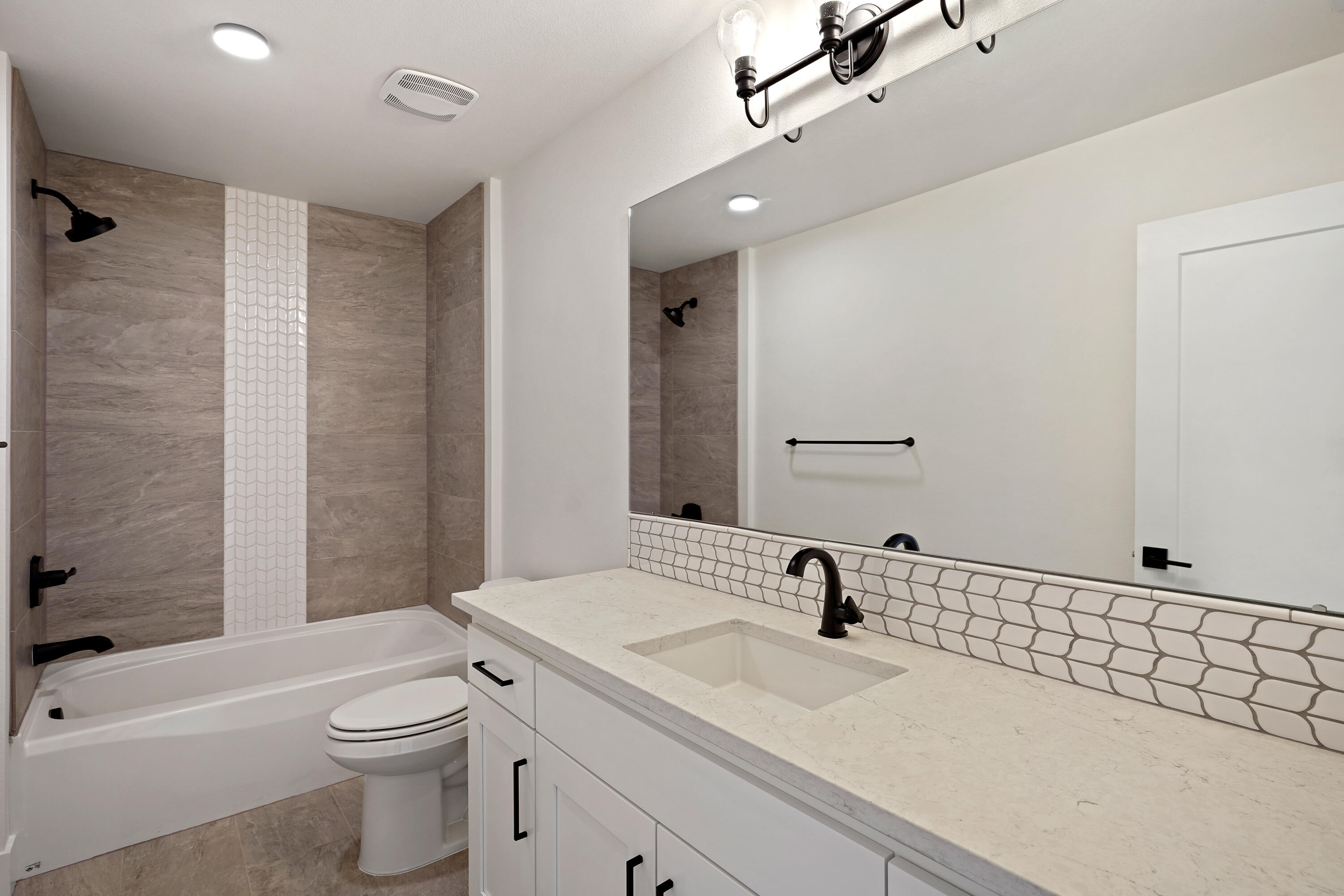 Marken Summit - Residential