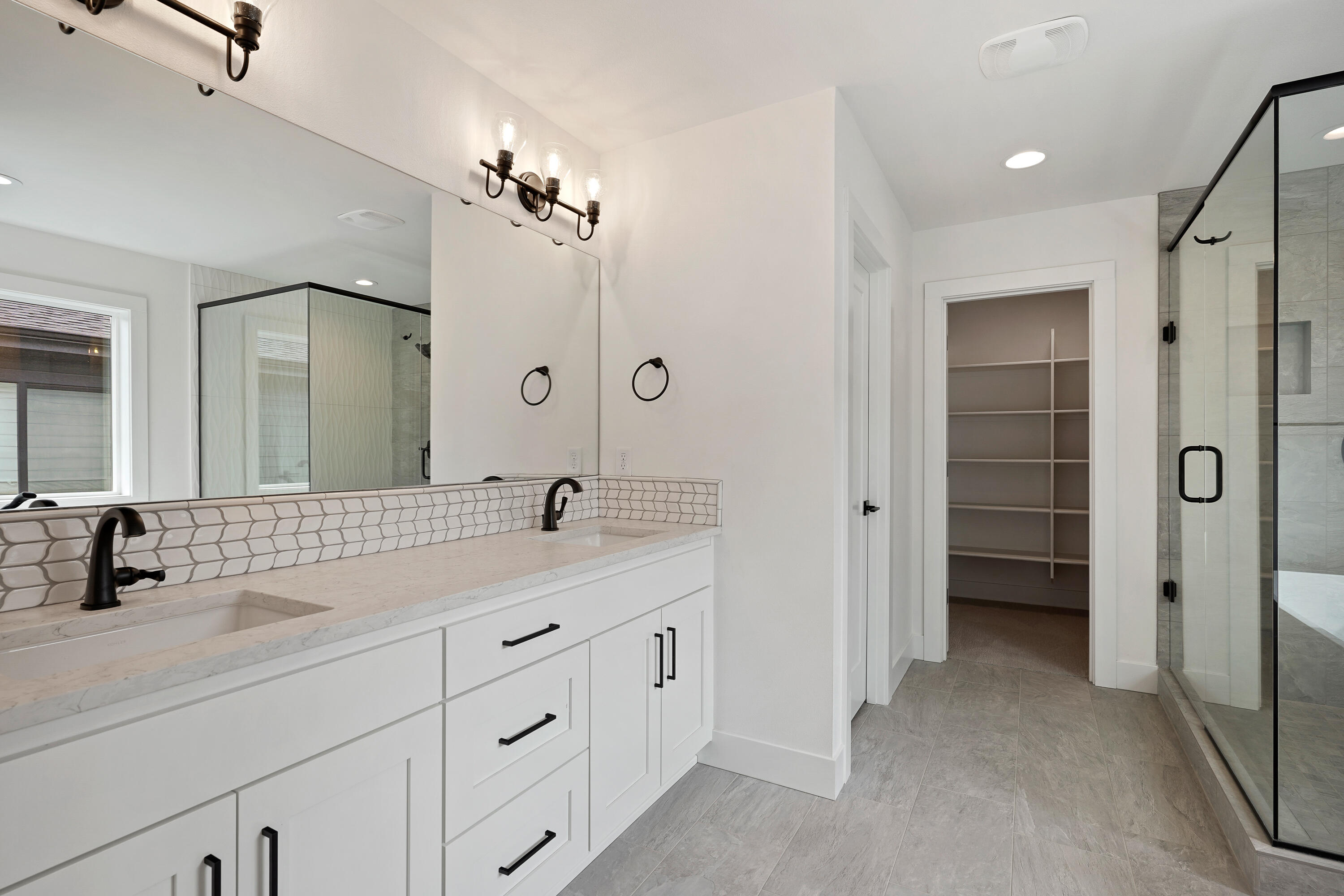 Marken Summit - Residential