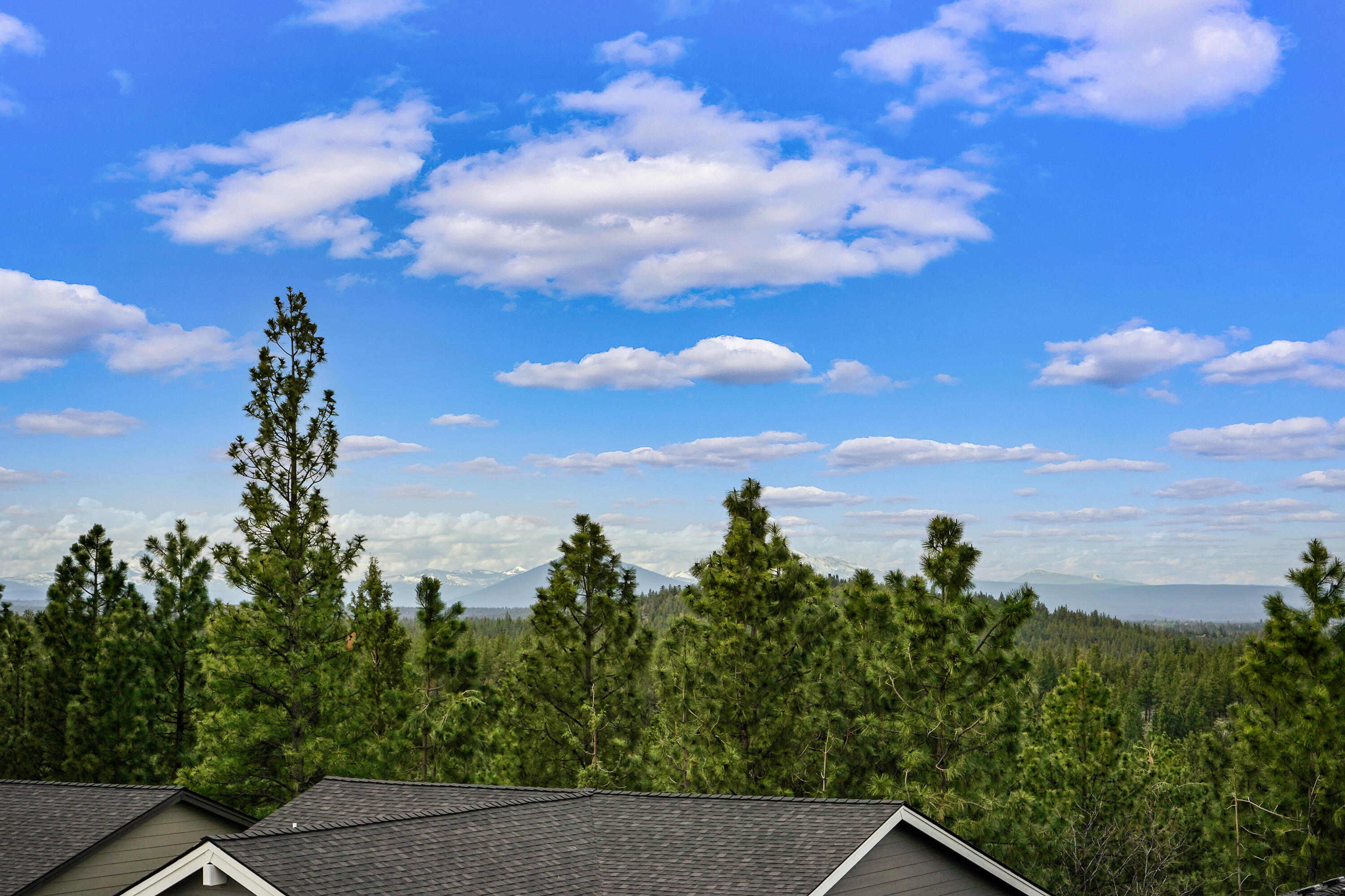 Marken Summit - Residential