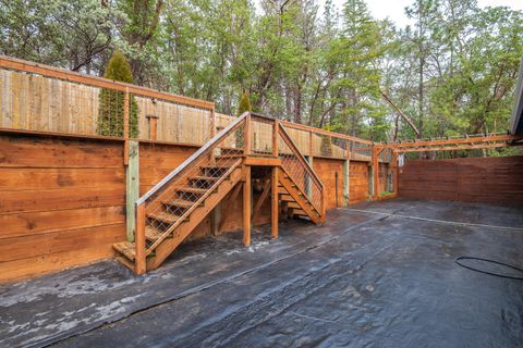 Tiny photo for 498 Palomino Drive, Grants Pass, OR 97526 (MLS # 220214828)