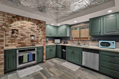 Tiny photo for 498 Palomino Drive, Grants Pass, OR 97526 (MLS # 220214828)