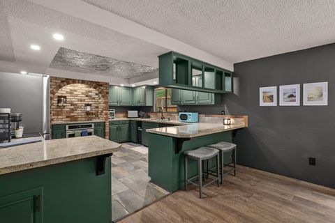 Tiny photo for 498 Palomino Drive, Grants Pass, OR 97526 (MLS # 220214828)