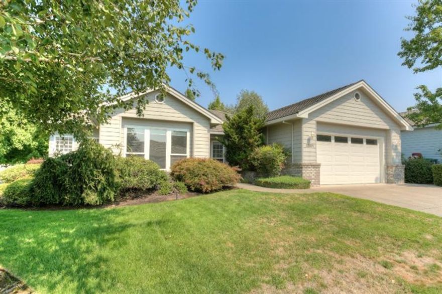 Custom-Built Single Level Home in Alder Creek. New carpet and interior paint. This great room plan has lovely archways and coffered ceilings, fireplace and nice dining area. Master bedroom suite with large walk-in closet and pretty views. Central vacuum, tile roof, nice covered back patio, fenced backyard and mature landscaping. Big double garage, excellent storage too!