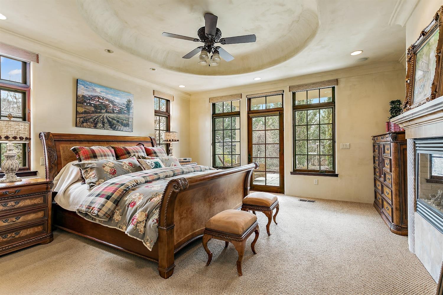 Saddle Ridge - Residential