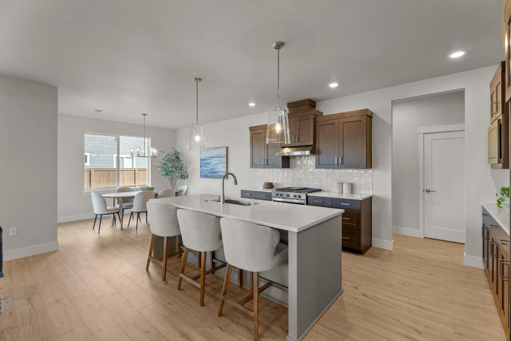 3723 NE Suchy Street