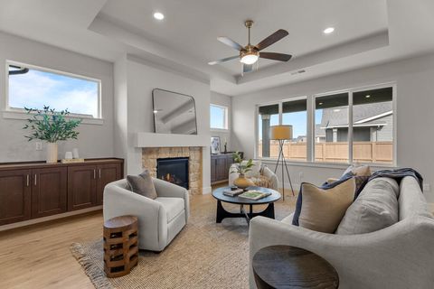 Tiny photo for 3723 NE Suchy Street, Bend, OR 97701 (MLS # 220219288)