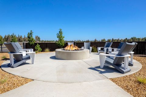 Tiny photo for 3723 NE Suchy Street, Bend, OR 97701 (MLS # 220219288)