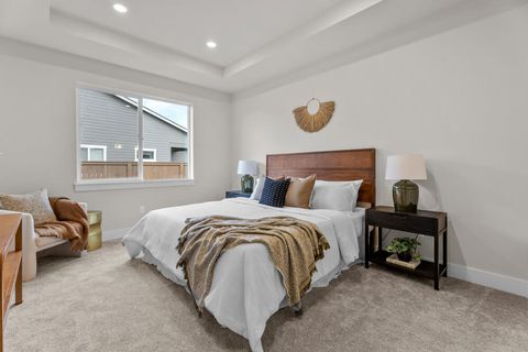 Tiny photo for 3723 NE Suchy Street, Bend, OR 97701 (MLS # 220219288)