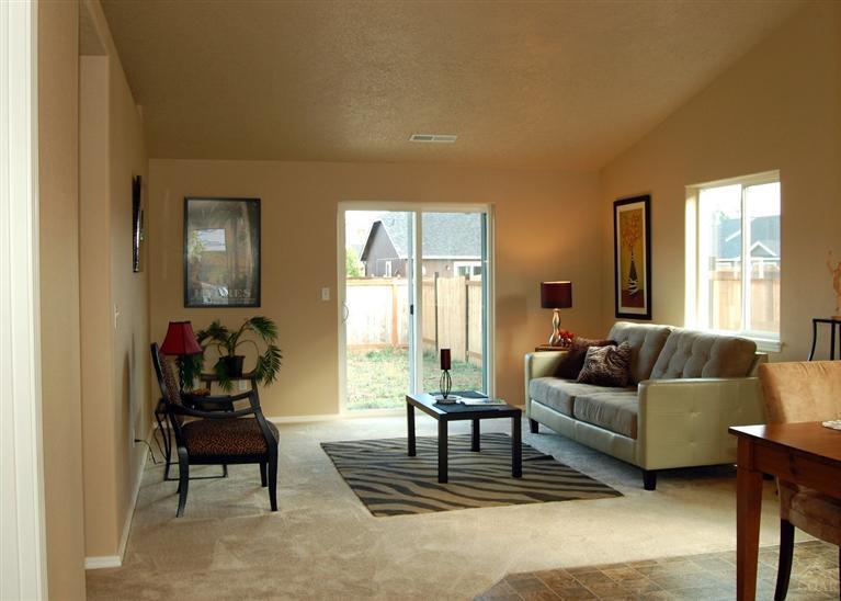 Lawson Crossing - Residential